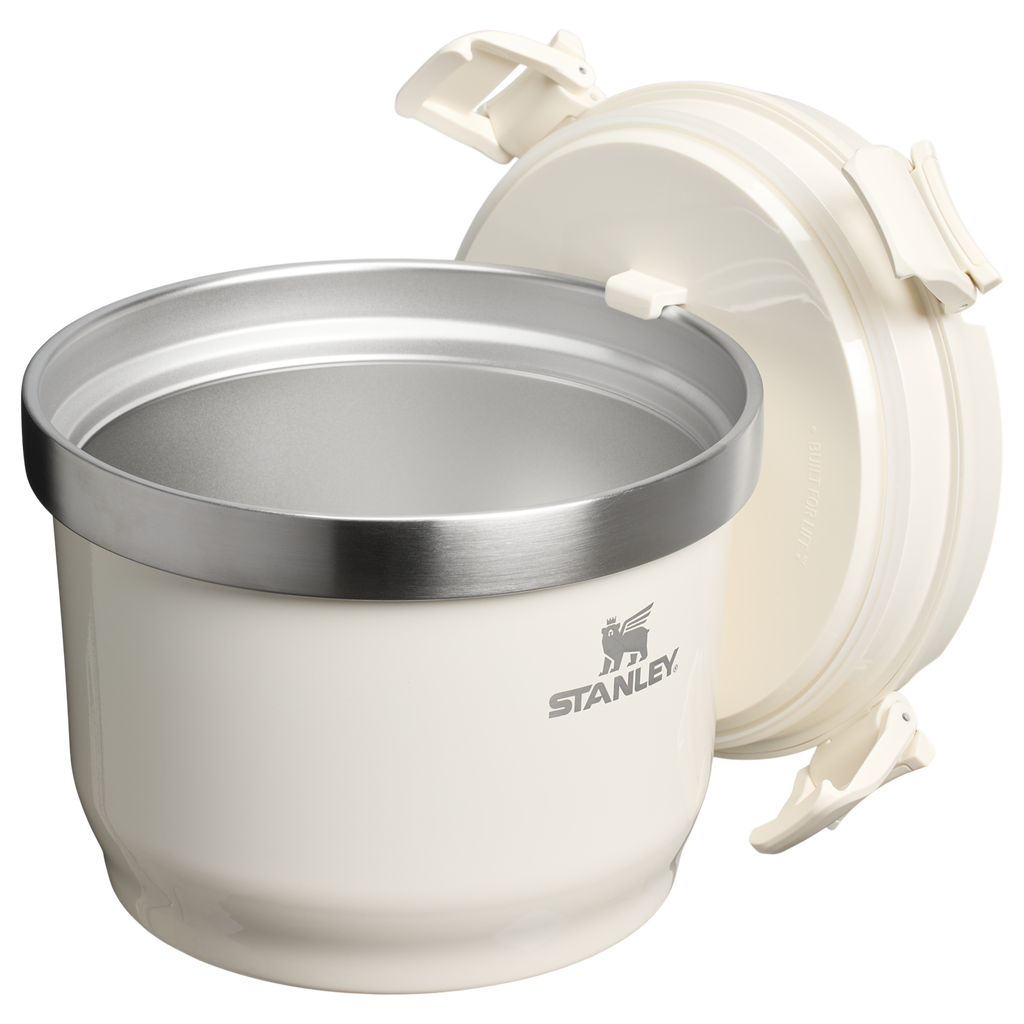 The Fresh-To-Table Stay Hot Crock | 3 QT