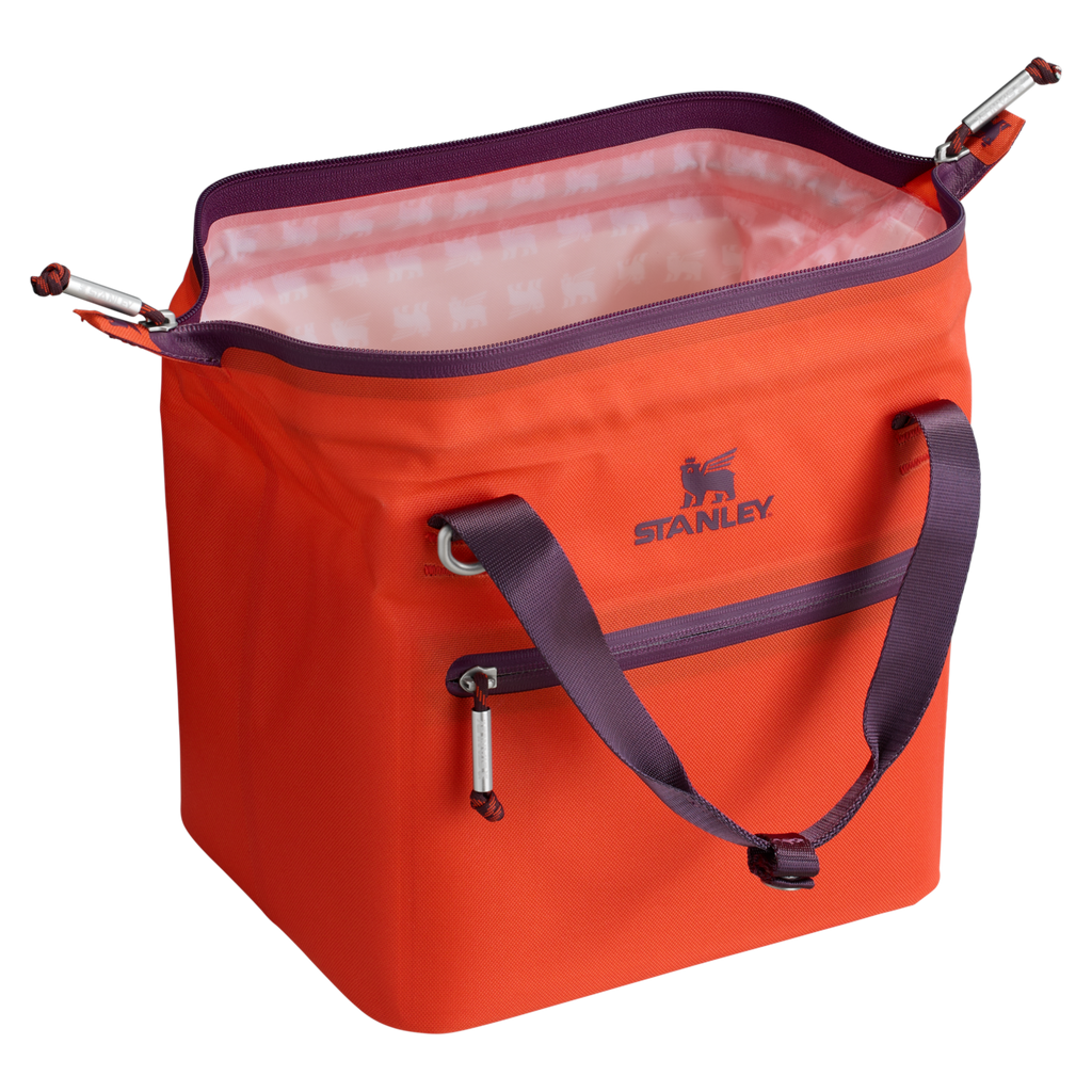 The All Day Julienne Mini Cooler | 10 Can | 7.4 QT | 7.0 L